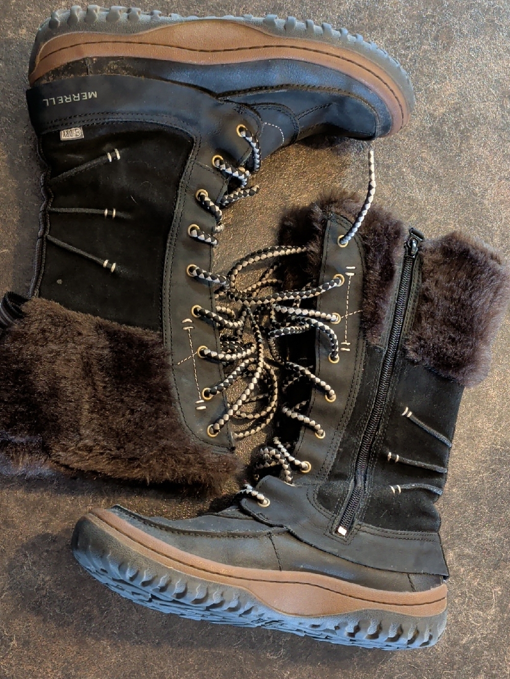 Merrell Black Lace-Up Winter Boots. Size 9
